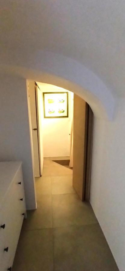 Spaziosa Casa Antica Bari Exterior foto